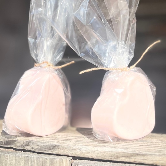 Handcrafted Heart Shaped Soap QTY 2 SWEET GRACE - Picture 2 of 2